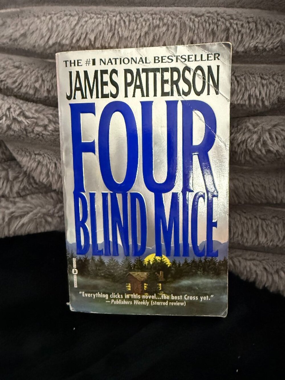 Four Blind Mice by James Patterson - Paperback